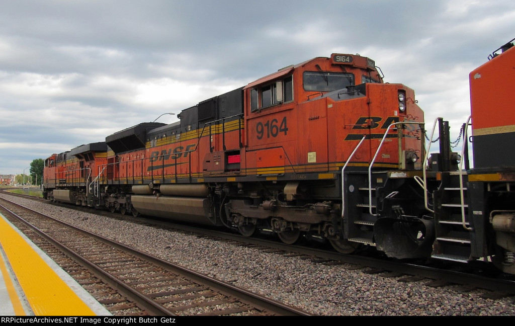 BNSF 9164